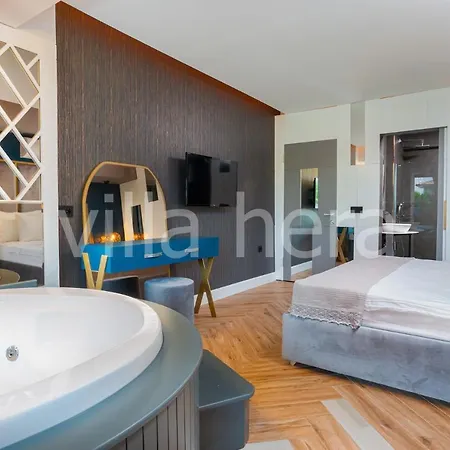 Hera Hisaronu/ Oludeniz/ פאטהיה